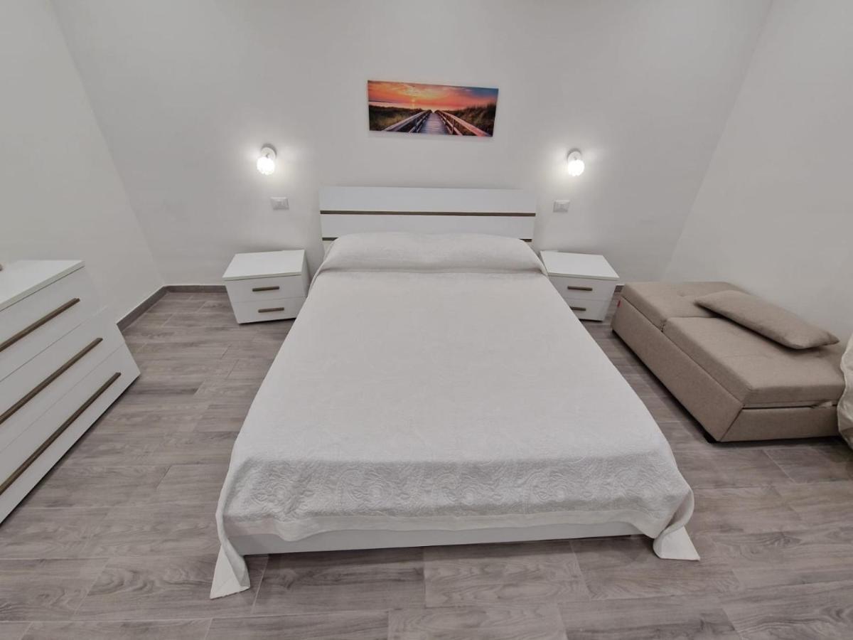 Hotel La casa di Teresa Taranto Esterno foto